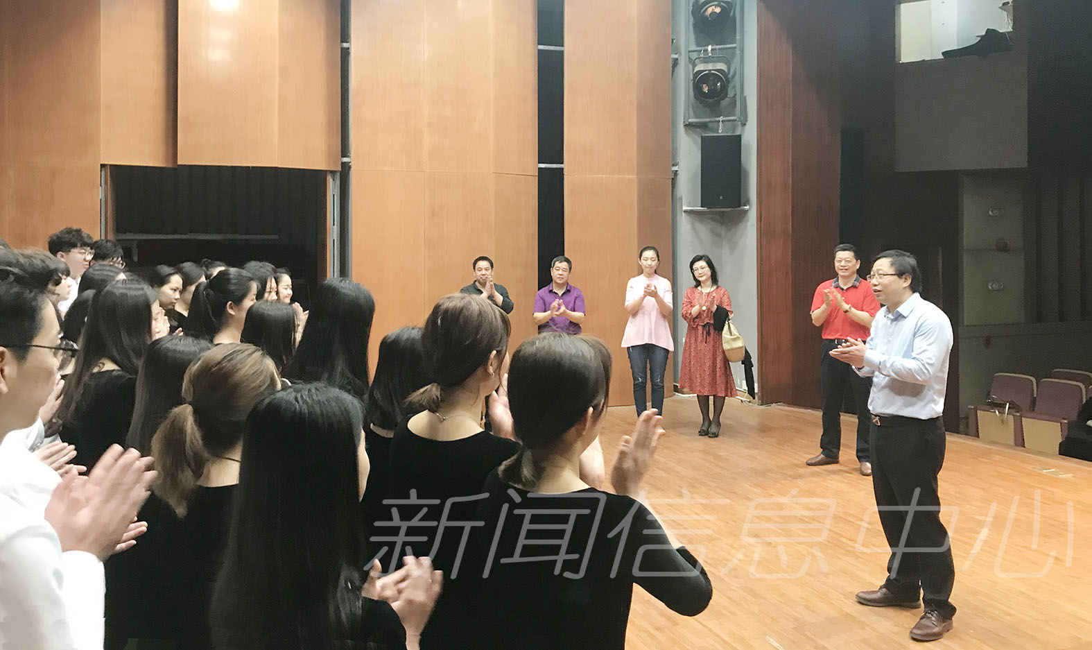 喜报：我校音乐学院合唱团荣获全国大艺展专业组一等奖